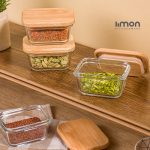 ظرف شیشه ای 180 میلی لیتر در چوبی