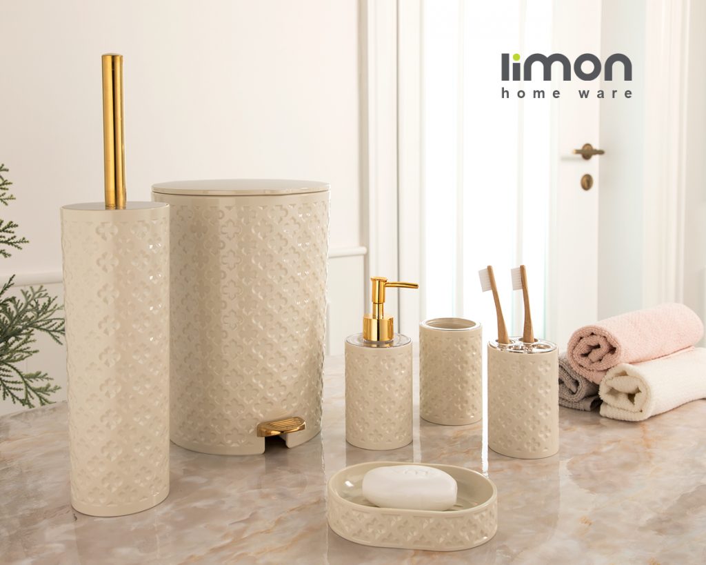 تزیینی-وانیلی-1024x819-1 ست بهداشتی طرح گل - Image 1