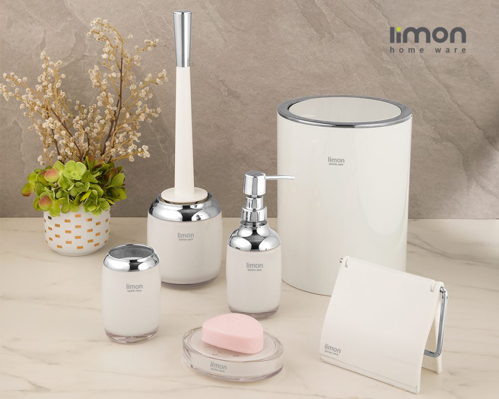 رومانتیک-سفید-کروم-تزیینی-1024x819-4 ست بهداشتی رومانتیک - Image 1